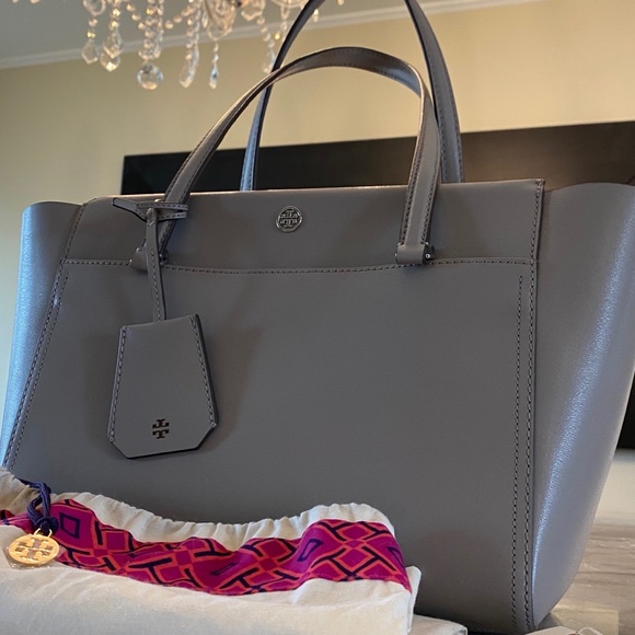 Tory Burch Parker Small Tote - Picture 2 of 6